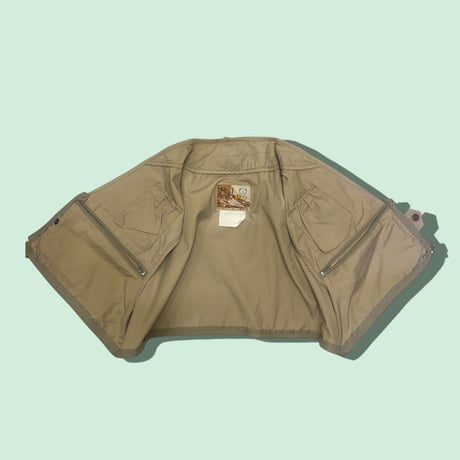 [USED] かわいい♡ ショート丈ハンティングベスト