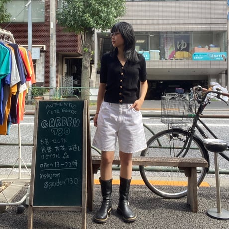 [USED] Levis white shorts🤍