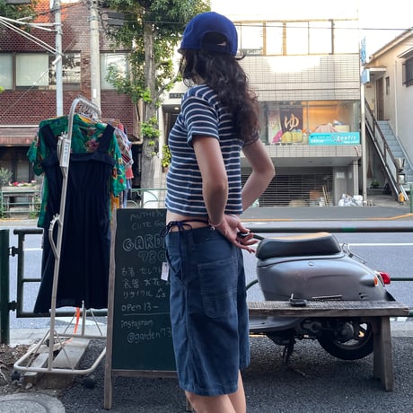 [USED] ”©︎arhartt" ネイビー ダック地Shorts