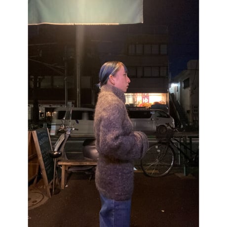 [USED] 袖がフレアのハイネックニット🤎