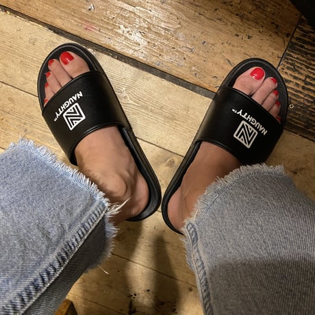 [Naughty]  Shower Sandal