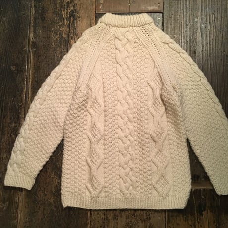 [USED] オーバーサイズ  ケーブルニット