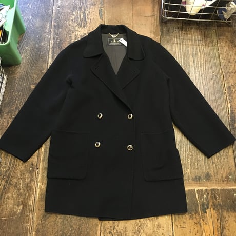 [USED] ゆったりゴージャスボタンのPコート