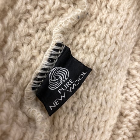 [USED] かわいいデザイン♡  フード付きニットカーディガン