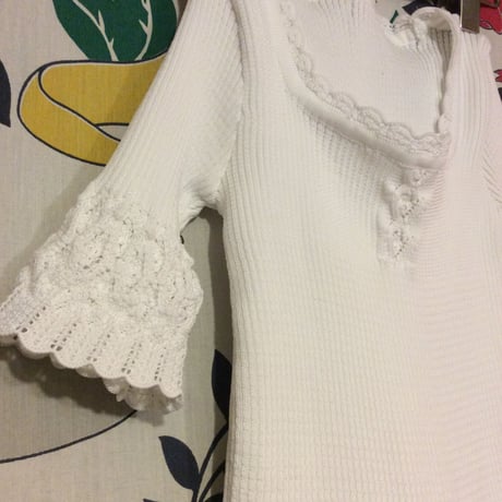 [USED] かわいいニットTOPS