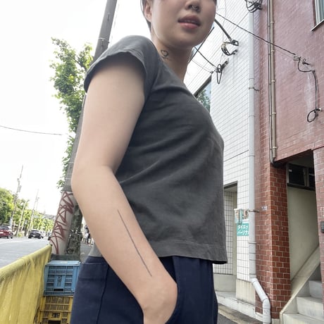 [USED]  agnes b. 無地tee