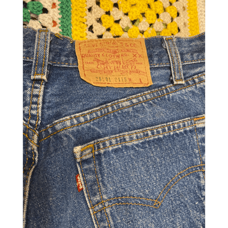 [USED] Levi's 29501   LOOSE FIT  w33