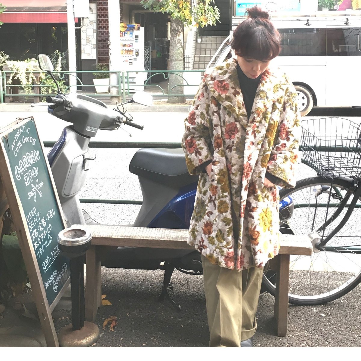 manaaw4BLESS N°48 庭園、風景柄　ゴブラン織コート USED] vintage ゴブラン織りコート | garden730
