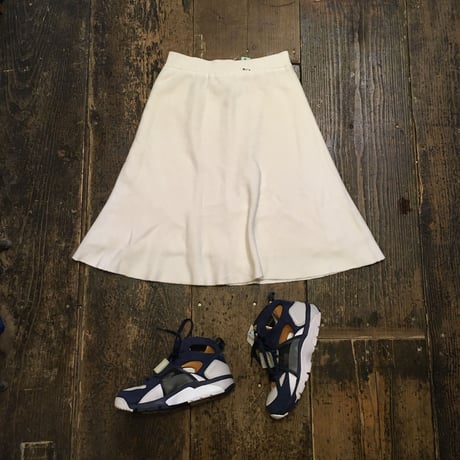 [USED] WHITE KNIT フレアスカート