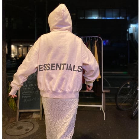 [USED] 'ESSENTIALS' PARKA