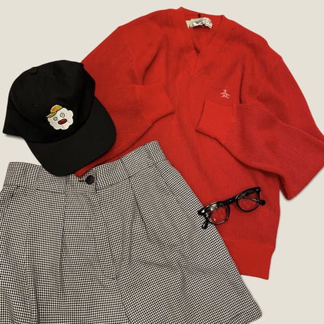 [USED] 真っ赤なVネックニット❣️