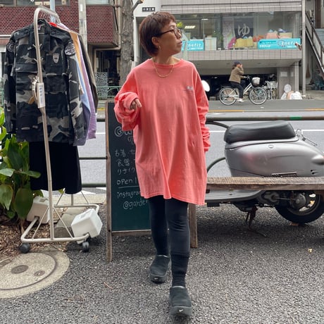 [USED]かわいい♡サーモンピンクBIGプリントTee