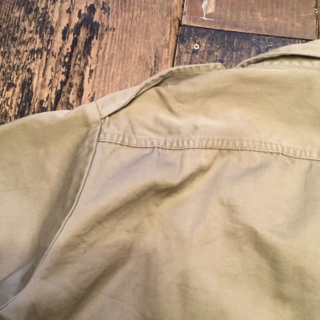 [USED] US ARMY CHINO SHIRTS