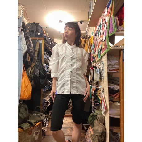 [USED] 真っ白🤍チャイナシャツ