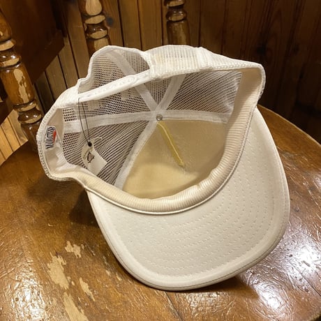 [USED] STRAWBERRY SNAP BACK CAP🍓