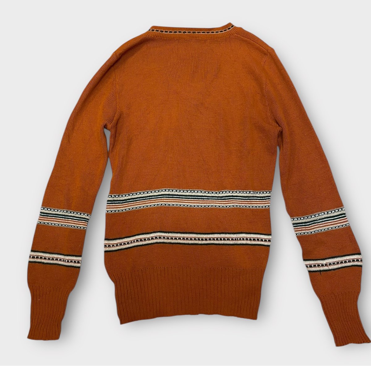 新品未使用 Liten Bicolor raccoon ニット USED]レンガ色Vネックニット | garden730