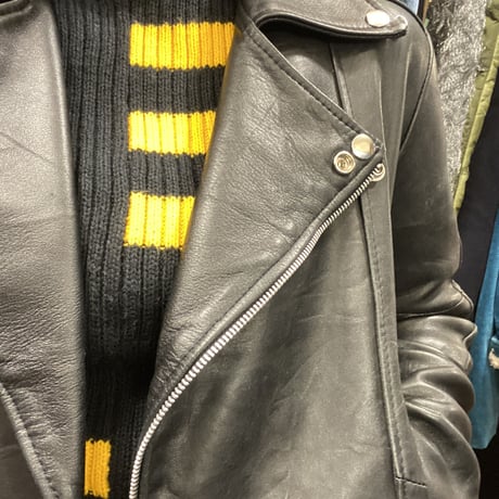 [USED] みつばち🐝リブニット