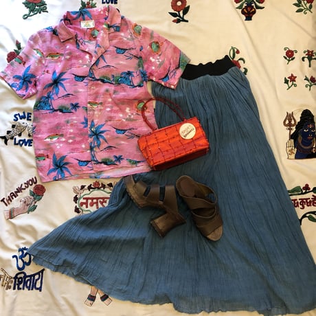 [USED] MADE IN DOMINICA♡PINK アロハシャツ