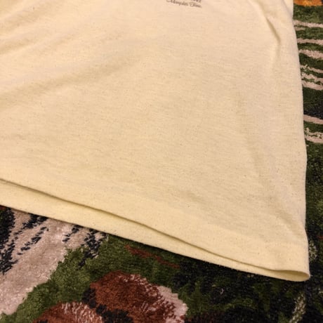 [USED] YELLOW♡ VINTAGE ELVIS Tee