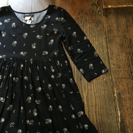 [USED]  花柄レーヨンワンピース