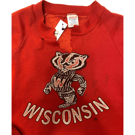 [USED] youth size  VINTAGE SWEAT