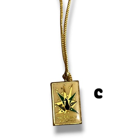 [Aquvii] czech pins necklace
