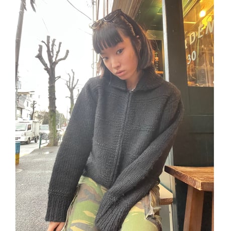 [USED] BLACK カウチンニット