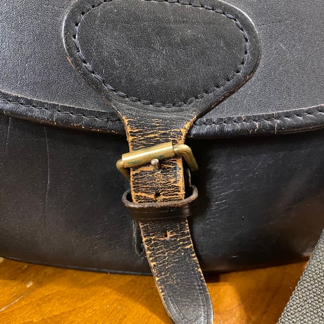 [USED] レザーのショルダーBAG