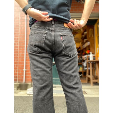 [USED] Levis 501 Black  cutoff