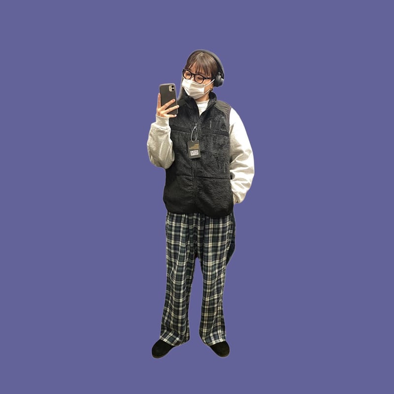 最終値下✳︎未使用✳︎bebereductionフリースベスト恐竜(60~90cm) LLサイズ首元あたたかフルジップ前開きフリースベスト | ミセス