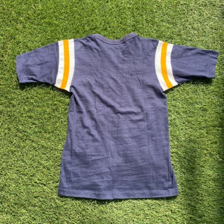 [USED] Vintage  FOOTBALL  tee