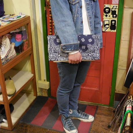 [NAFF] BANDANA クラッチ