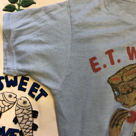[USED] E.T. WANT TO PARTY♡ VINTAGE  Tee
