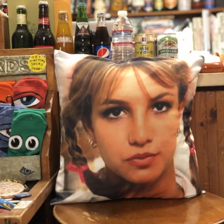 [Besidethebag ] “baby one more time"  Cushion♡
