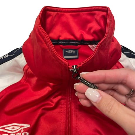 [USED] UMBRO🔥赤ジャージ