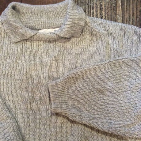 [USED] 襟つきライトグレーニット