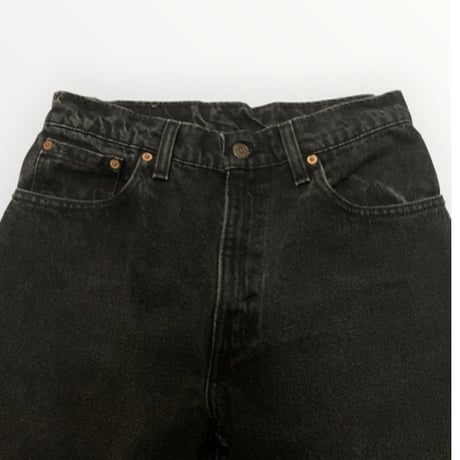 [USED] Levis 550 BLACK CUTOFF W28L27