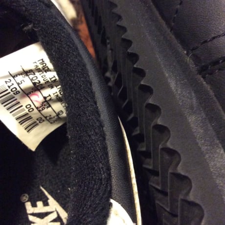 [USED] '97 NIKE CORTEZ BLK/BLK