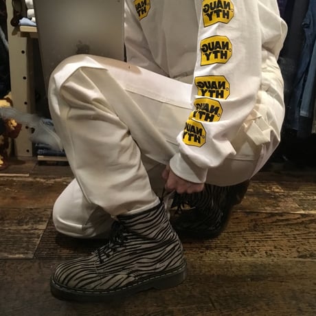[USED] Dr.Martens 8HOLE - ゼブラ SUEDE