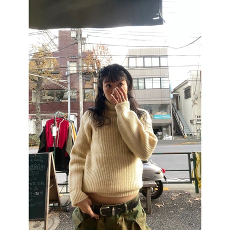 [USED] ENGLAND made クリームKNIT
