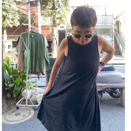 [USED]シンプルBLACKワンピース