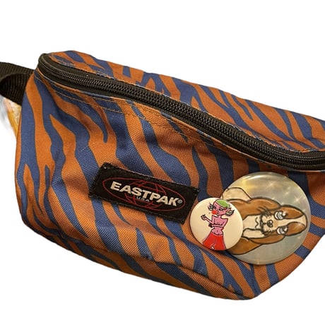 [USED]EASTPAK USA 💙zebra🤎 ウエストポーチ