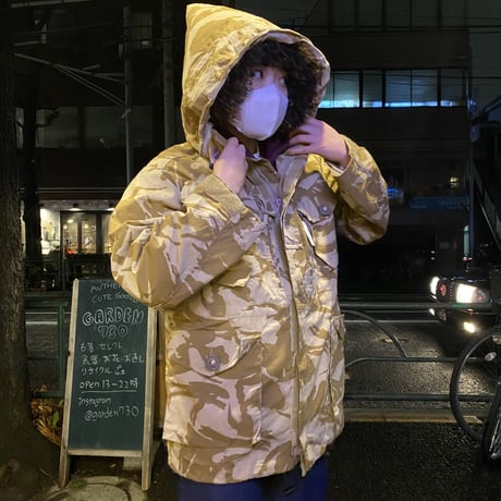 [USED] 90s UK Military CAMO PARKA