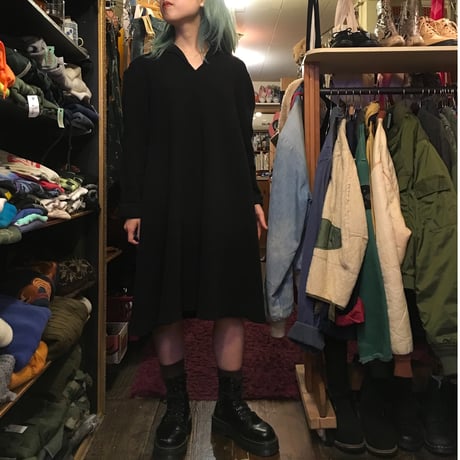 [USED] BLACK パイル地ワンピース