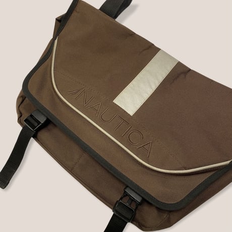 [USED] NAUTICA メッセンジャーBAG！