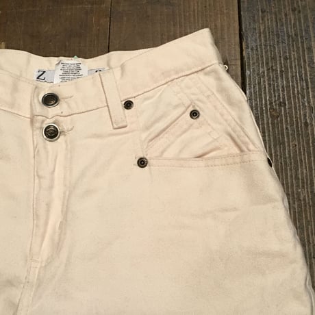 [USED] アイボリー色 cutoff DENIM