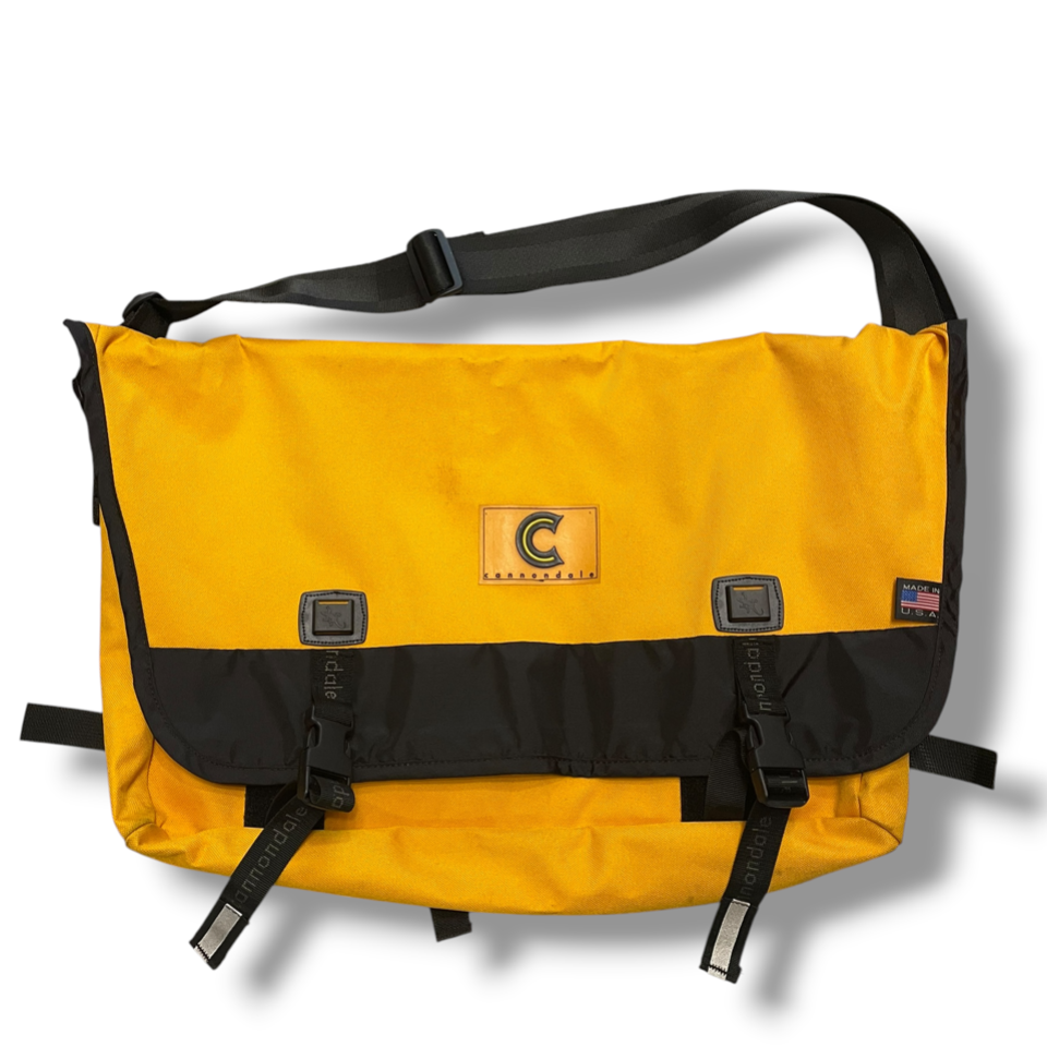 USED] YELLOW!!! メッセンジャーBAG | garden730