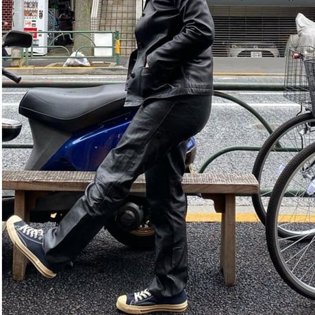 [USED] EURO  LEATHER PANTS♡