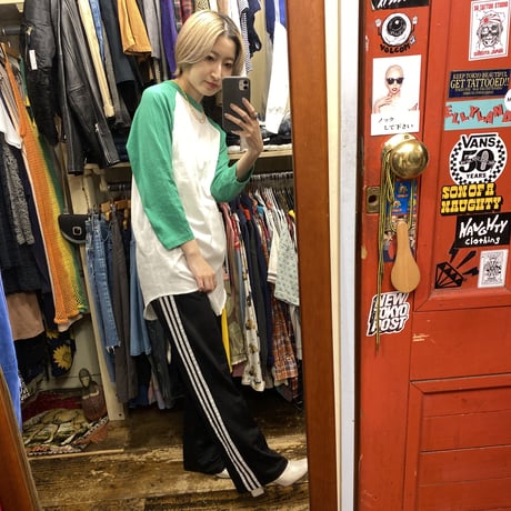 [USED] "RUSSELL" ラグランTee！