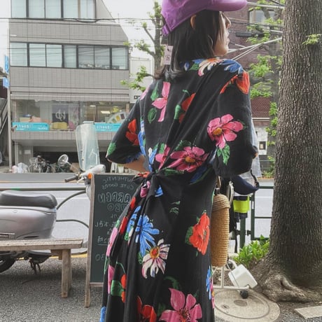 [USED]花柄BLACKボタンガウンワンピース
